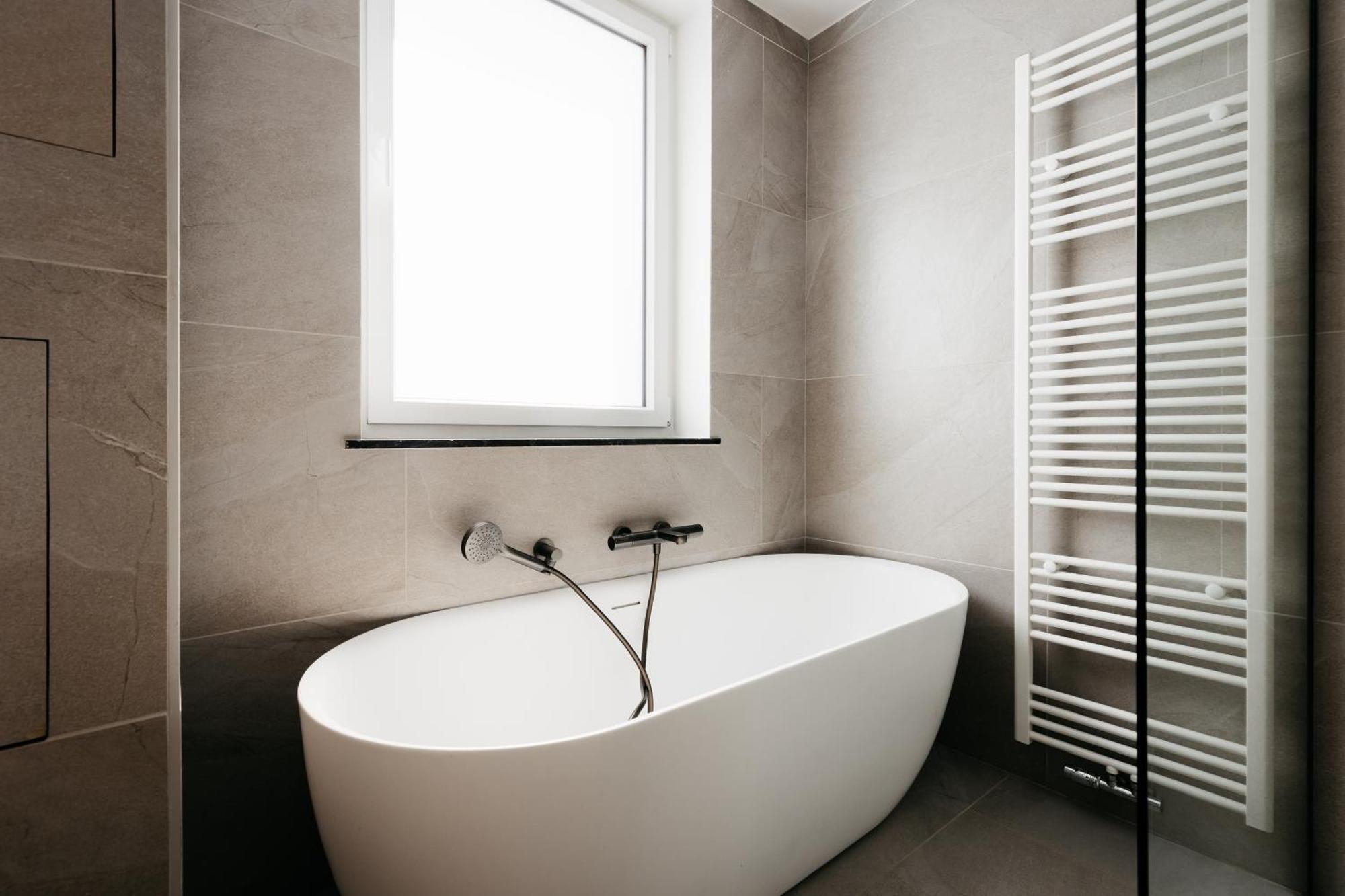 The Edgewater Suites - Park View Namur Exteriér fotografie