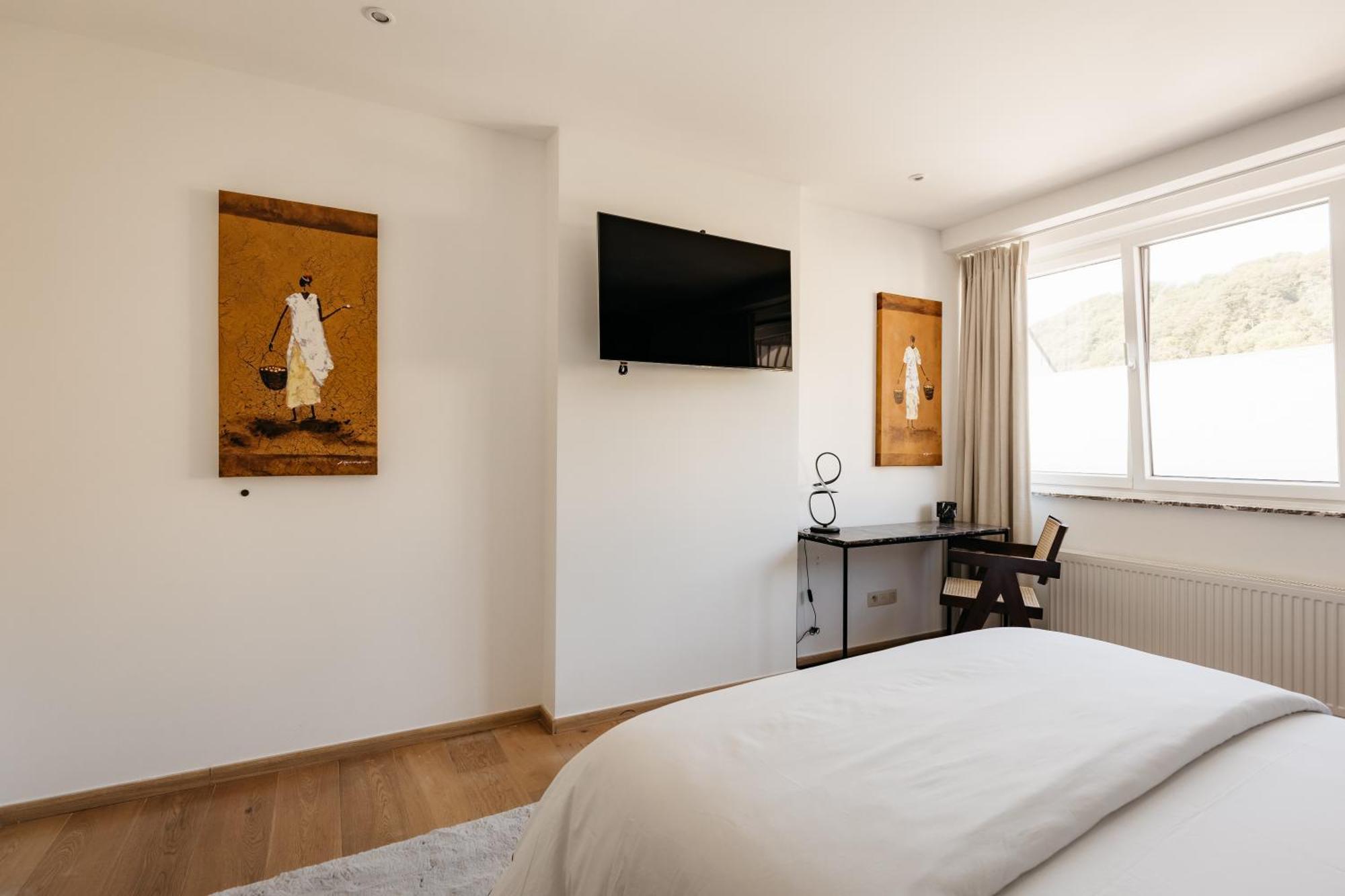 The Edgewater Suites - Park View Namur Exteriér fotografie