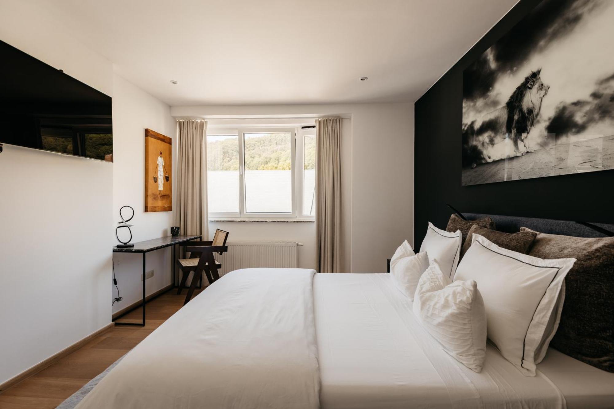 The Edgewater Suites - Park View Namur Exteriér fotografie